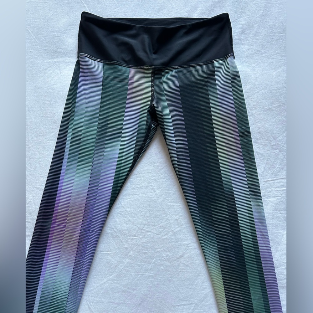 NOLI Prism Striped High-Waisted Leggings